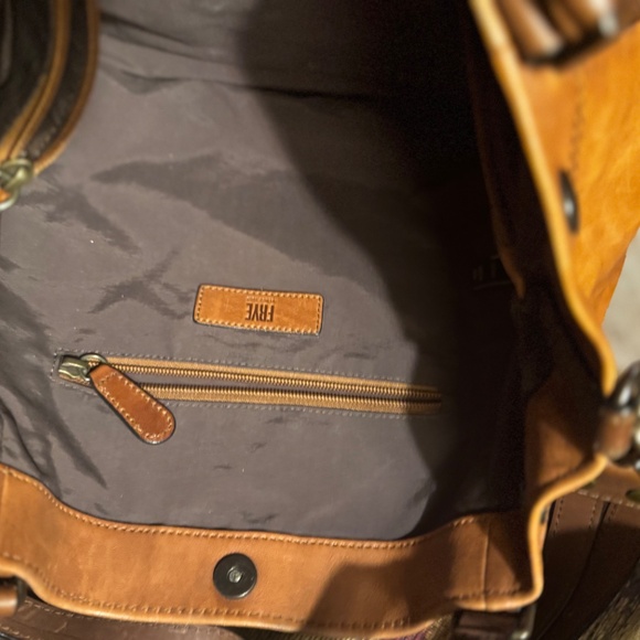 FRYE SAMANTHA QUILTED LEATHER TOTE - BROWN IN COGNAC - Picture 4 of 6